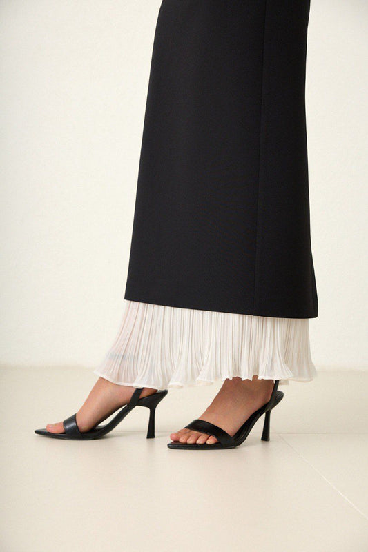 Strapless Pleated Hem Dress