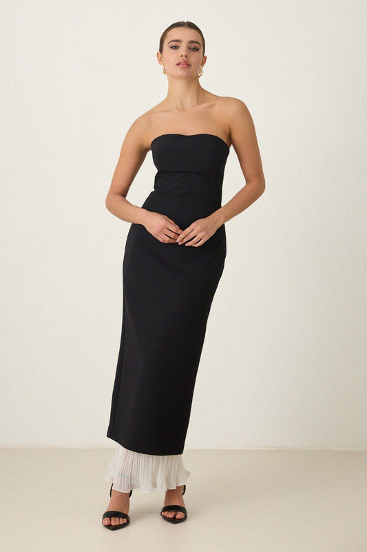 Strapless Pleated Hem Dress